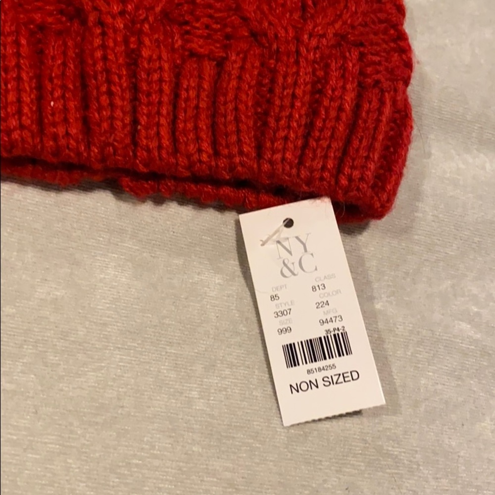 Red Hat - Picture 2 of 2